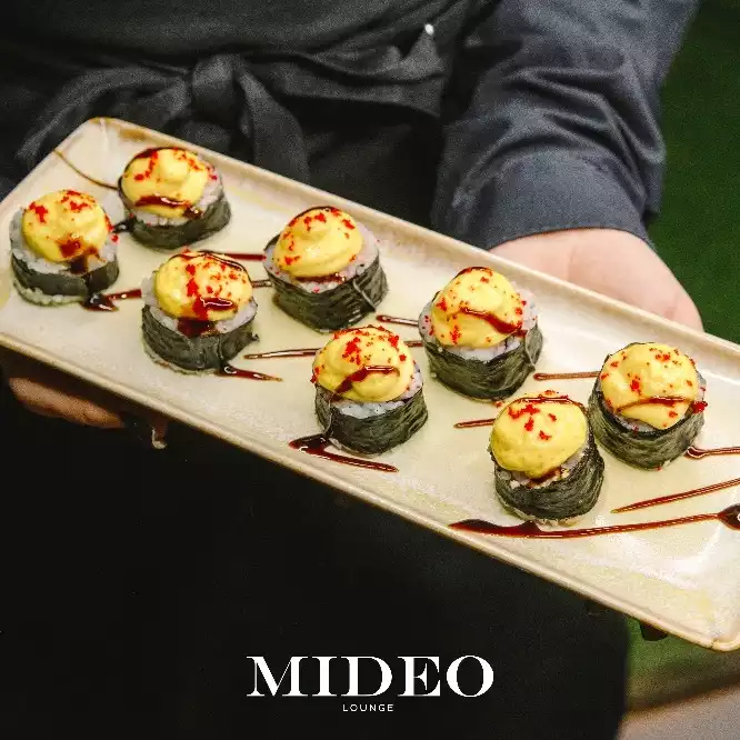 Запеченный ролл "ЭБИ МАКИ"